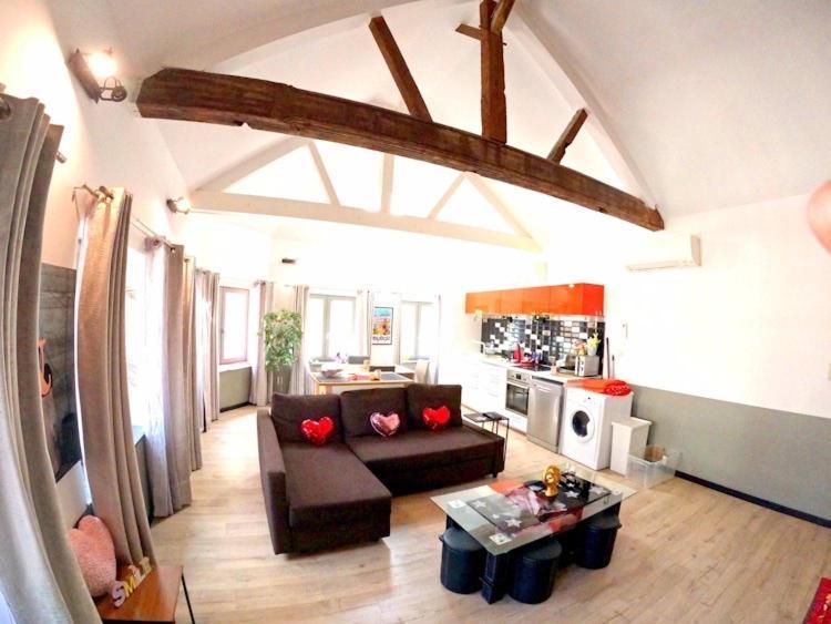 Appartements De Charme Dadou Mons Belgium Екстериор снимка